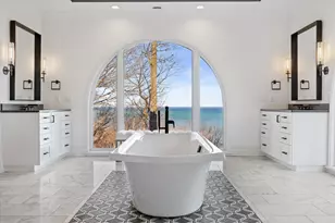 7032 N Barnett Ln, Fox Point, WI 53217 - Photo 27