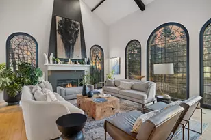 7032 N Barnett Ln, Fox Point, WI 53217 - Photo 19