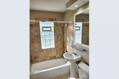 4515 W Morgan Ave, Greenfield, WI 53220 - Photo 7