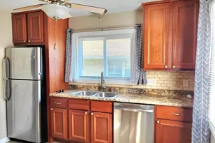 4515 W Morgan Ave, Greenfield, WI 53220 - Photo 5