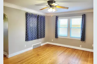 4515 W Morgan Ave, Greenfield, WI 53220 - Photo 3