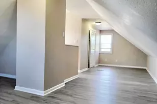 4515 W Morgan Ave, Greenfield, WI 53220 - Photo 9