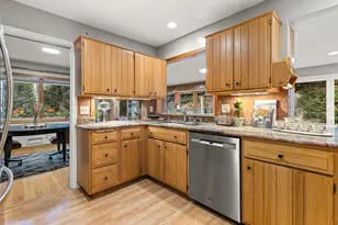 8307 N Greenvale Rd, Fox Point, WI 53217 - Photo 29