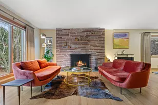 8307 N Greenvale Rd, Fox Point, WI 53217 - Photo 19