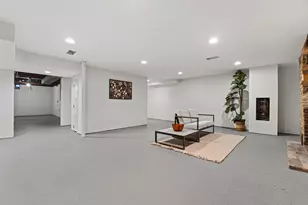 8307 N Greenvale Rd, Fox Point, WI 53217 - Photo 49