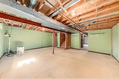 621 E Mary Ln, Oak Creek, WI 53154 - Photo 29