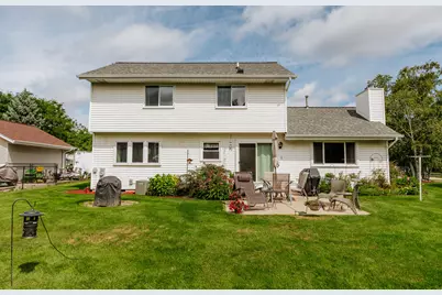621 E Mary Ln, Oak Creek, WI 53154 - Photo 37