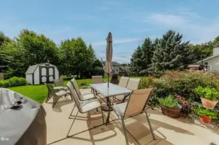 621 E Mary Ln, Oak Creek, WI 53154 - Photo 33