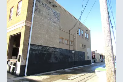 2972 S 13th St #2974, Milwaukee, WI 53215 - Photo 3