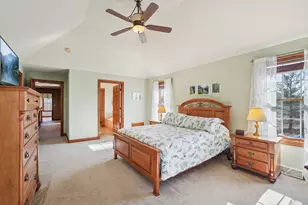 6435 River Pointe Dr, Franklin, WI 53132 - Photo 17