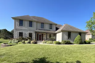 6435 River Pointe Dr, Franklin, WI 53132 - Photo 37