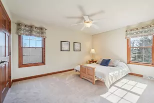 6435 River Pointe Dr, Franklin, WI 53132 - Photo 23