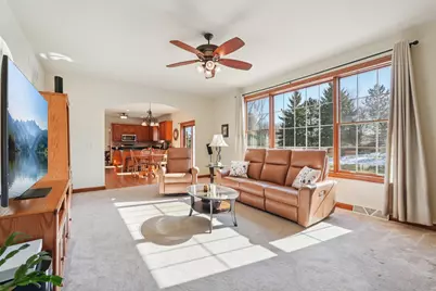 6435  River Pointe Dr, Franklin, WI 53132 - Photo 7