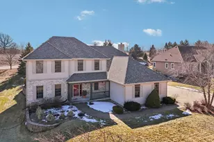 6435 River Pointe Dr, Franklin, WI 53132 - Photo 1