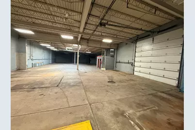 1421  Thirteenth St, Racine, WI 53403 - Photo 3