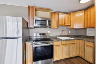 1409 N Prospect Ave, Milwaukee, WI 53202 - Photo 7