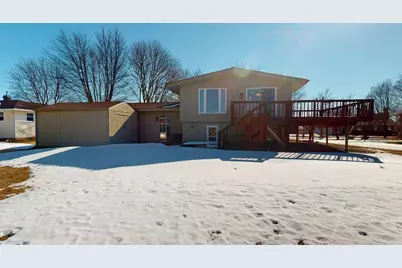 285 W Greenfield Ave, Algoma, WI 54201 - Photo 3