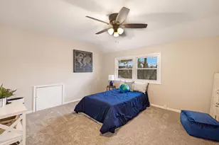 N76W14092 Appleton Ave, Menomonee Falls, WI 53051 - Photo 17