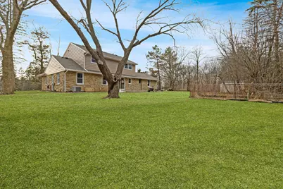 N76W14092  Appleton Ave, Menomonee Falls, WI 53051 - Photo 29