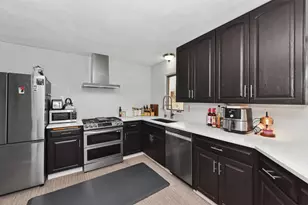 4503 N 106th St, Wauwatosa, WI 53225 - Photo 11