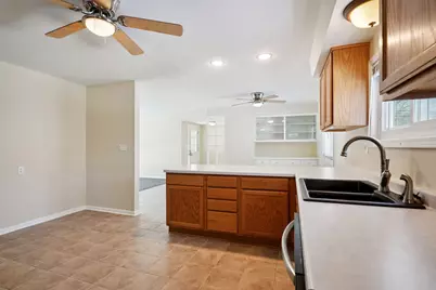 12660  Pinewood Rd, Brookfield, WI 53005 - Photo 17