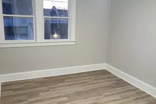 4215 N 26th St, Milwaukee, WI 53209 - Photo 9