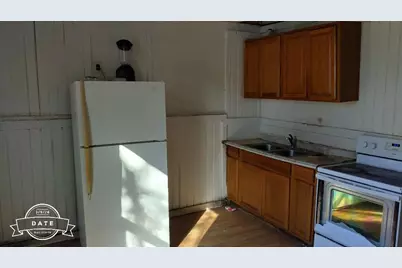 2037 N 40th St, Milwaukee, WI 53208 - Photo 5