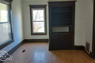 2037 N 40th St, Milwaukee, WI 53208 - Photo 3