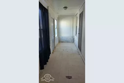 2037 N 40th St, Milwaukee, WI 53208 - Photo 9