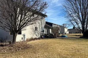 511 Small Farm Rd, Mukwonago, WI 53149 - Photo 29