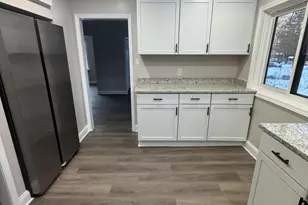 13010 W Honey Ln, New Berlin, WI 53151 - Photo 7