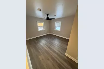 13010 W Honey Ln, New Berlin, WI 53151 - Photo 9