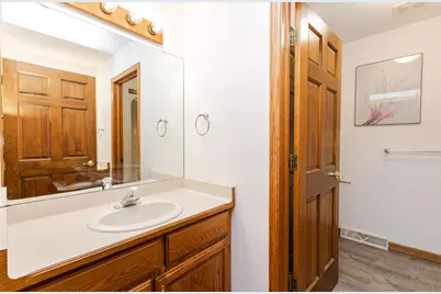 1410  Lebon Ln, Grafton, WI 53024 - Photo 27