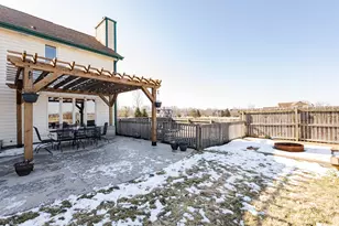 1410 Lebon Ln, Grafton, WI 53024 - Photo 45