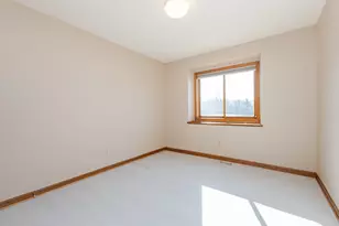 1410 Lebon Ln, Grafton, WI 53024 - Photo 23