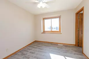 1410 Lebon Ln, Grafton, WI 53024 - Photo 21