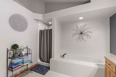 4832  Wood Duck Way, West Bend, WI 53095 - Photo 15