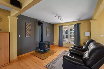 4832  Wood Duck Way, West Bend, WI 53095 - Photo 5