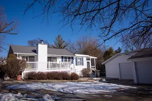 N3220 Acacia Rd, Geneva, WI 53147 - Photo 3