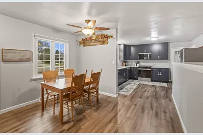 W379N5787  Meadowview Rd, Oconomowoc, WI 53066 - Photo 7