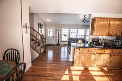 2087  Lake View Dr, Hartford, WI 53027 - Photo 33