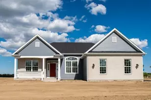 421 Clairmont Ct, Williams Bay, WI 53191 - Photo 1