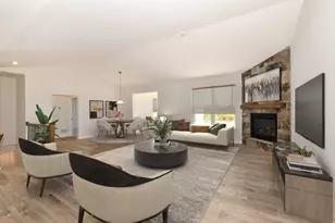 417 Manchester Dr, Williams Bay, WI 53191 - Photo 7