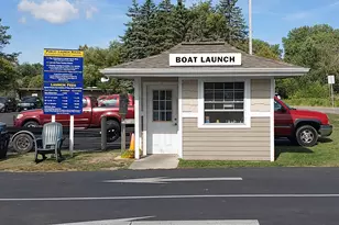 413 Manchester Dr, Williams Bay, WI 53191 - Photo 9