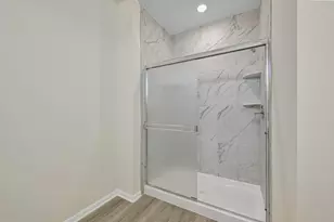 405 Manchester Dr, Williams Bay, WI 53191 - Photo 17