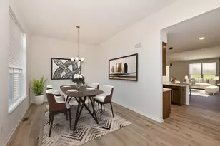 401 Manchester Dr, Williams Bay, WI 53191 - Photo 5