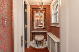 3266 N Lake Dr, Milwaukee, WI 53211 - Photo 17