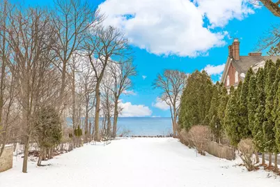 3266 N Lake Dr, Milwaukee, WI 53211 - Photo 49