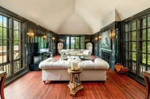 3266 N Lake Dr, Milwaukee, WI 53211 - Photo 5