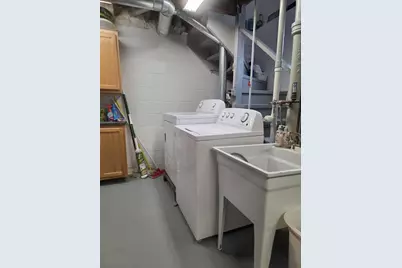 3346 S 20th St, Milwaukee, WI 53215 - Photo 13